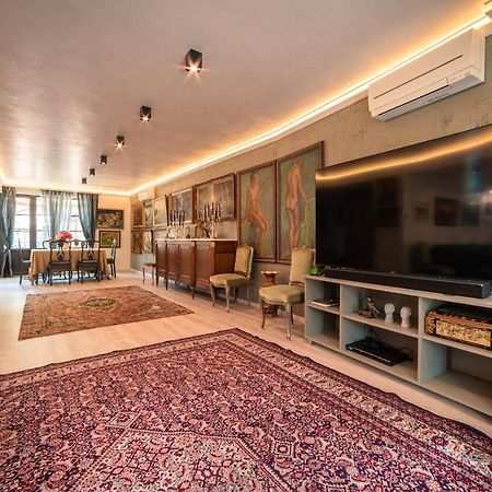 The Gallery Guest House - Garden And Garage فيليكو ترنوفو المظهر الخارجي الصورة