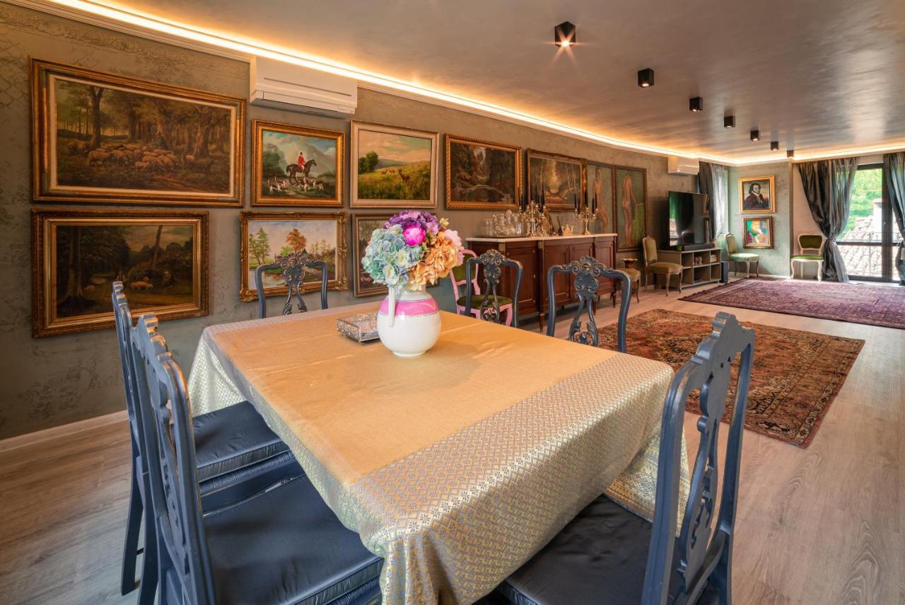 The Gallery Guest House - Garden And Garage فيليكو ترنوفو المظهر الخارجي الصورة