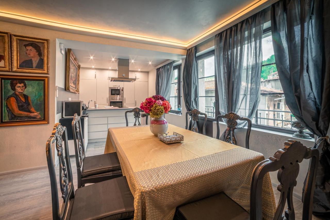 The Gallery Guest House - Garden And Garage فيليكو ترنوفو المظهر الخارجي الصورة