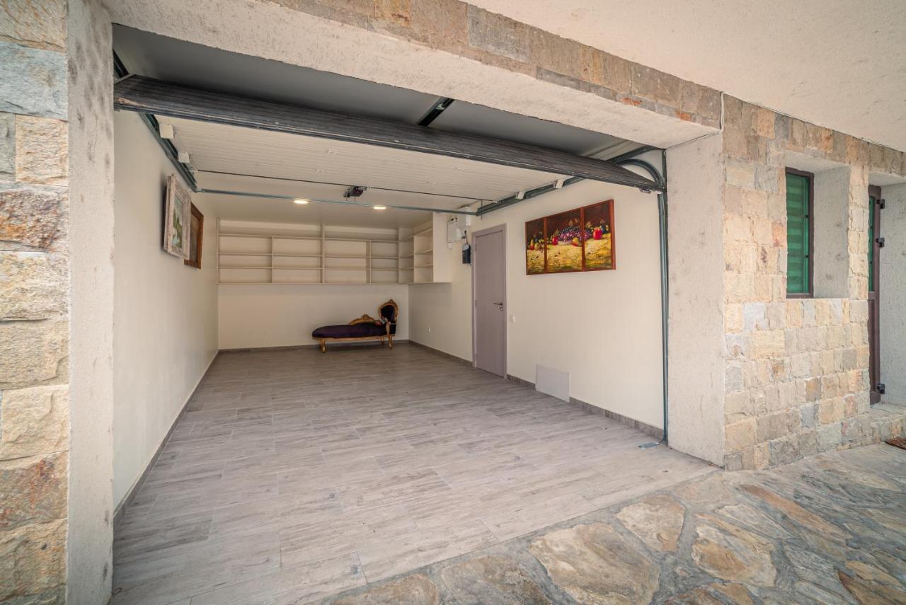 The Gallery Guest House - Garden And Garage فيليكو ترنوفو المظهر الخارجي الصورة